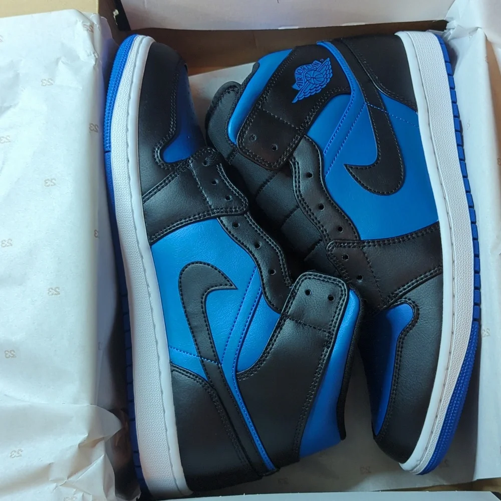 Jordan 1 Mid Black Royal Blue Size 11 - Picture 5 of 6
